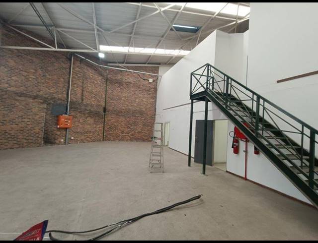 INDUSTRIAL PROPERTY TO RENT IN RANDJESPARK
